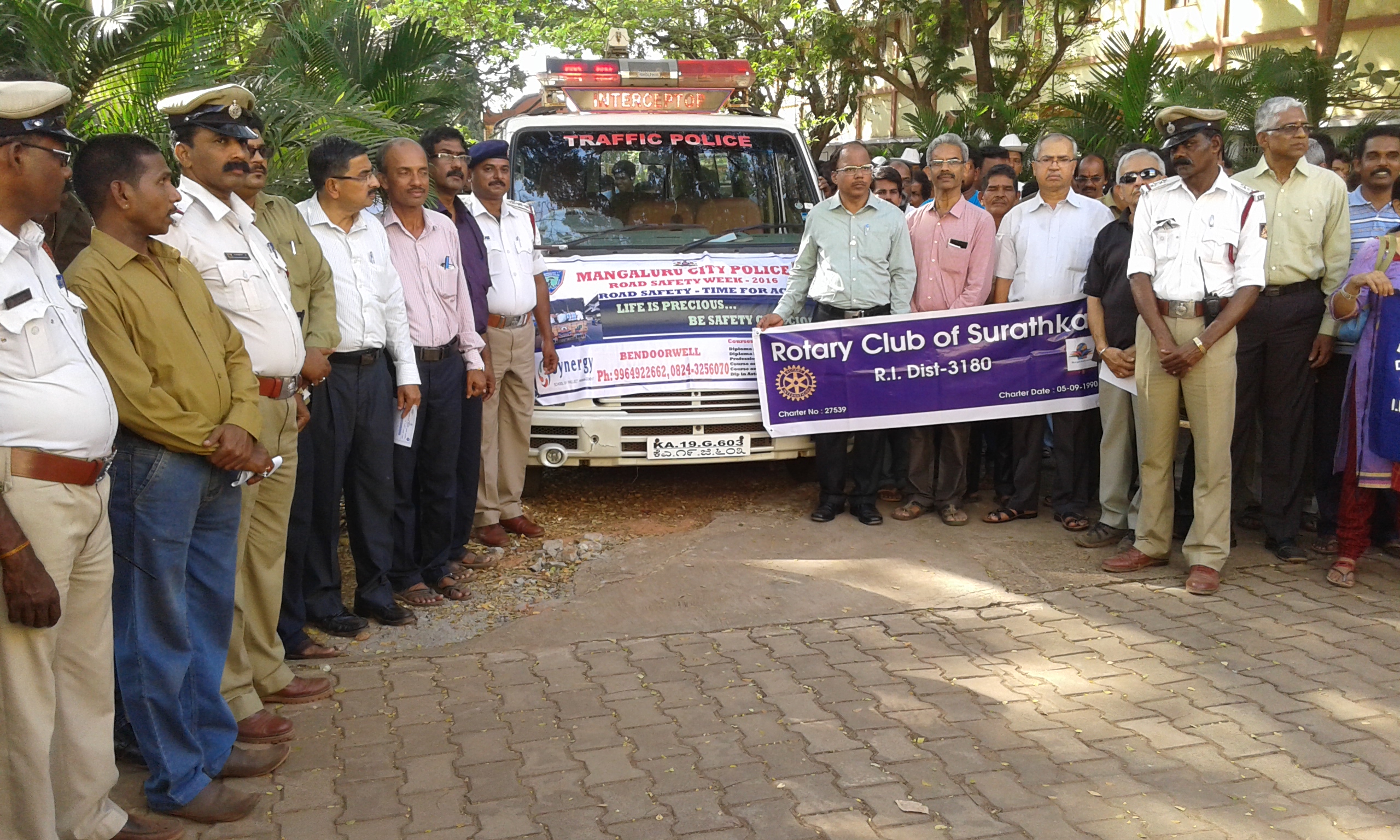 ಸುರತ್ಕಲ್: ರಸ್ತೆ ಸುರಕ್ಷತಾ ಜಾಥಾ